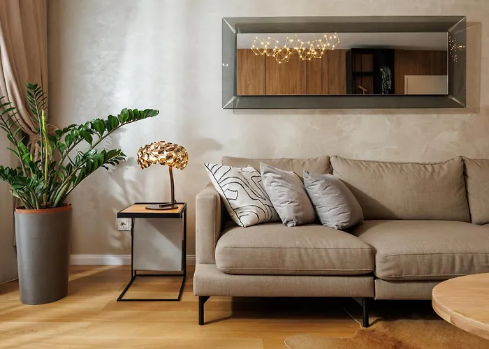 Pure Living W. Private Parking Apartment