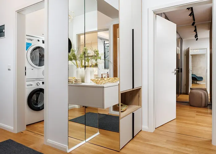 Pure Living W. Private Parking * Brasov