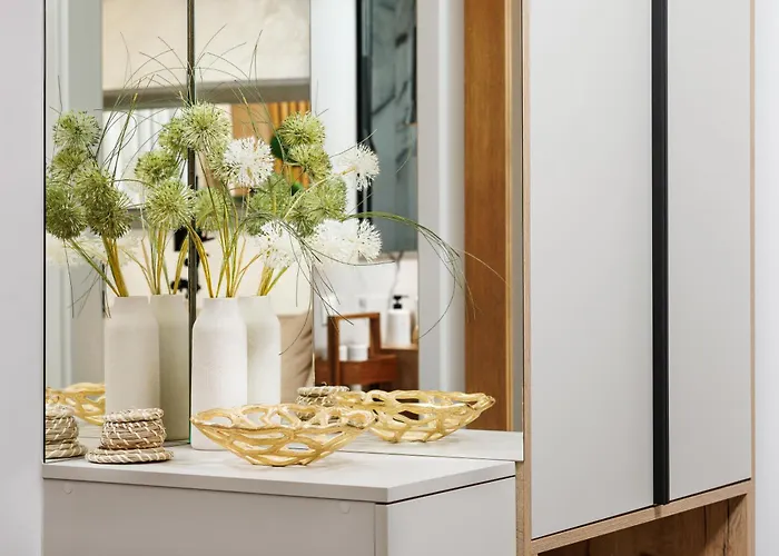 Pure Living W. Private Parking Apartment *